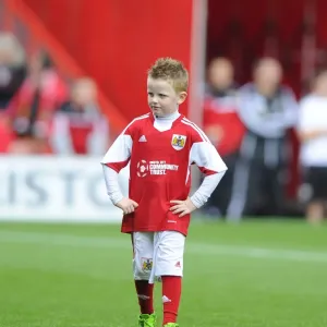 Bristol City vs Colchester United: Rivalry on the Field at Ashton Gate (September 2013) Bristol City vs Colchester United: Rivalry on the Field at Ashton Gate (September 2013)
