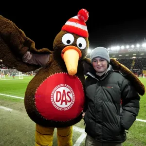 Bristol City vs. Crystal Palace: A Football Showdown - Season 11-12