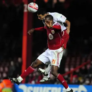Bristol City vs Crystal Palace: Kalifa Cisse vs Julian Bennett - Championship Battle at Ashton Gate, 2010