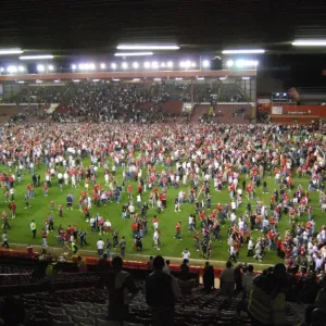 Bristol City vs. Crystal Palace: Play-Off Showdown - Season 07-08