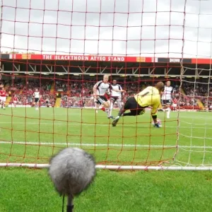 Bristol City vs Derby County: A Football Rivalry - Season 08-09