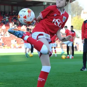Bristol City vs Fulham Clash at Ashton Gate Stadium, Sky Bet Championship (October 2015)