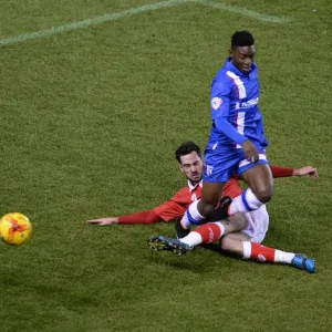 Bristol City vs Gillingham: Greg Cunningham Tackles Jermaine McGlashan in Johnstone's Paint Trophy Southern Area Final