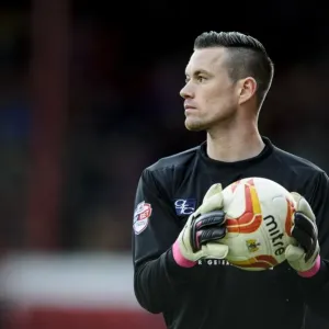 Bristol City vs Gillingham: Nelson Watching as Gillingham Scores (March 1, 2014)
