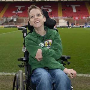 Bristol City vs Gillingham: A Thrilling Sky Bet League One Match at Ashton Gate (March 14, 2015)