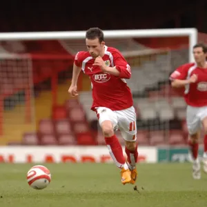 Brisbane : Bristol et la bataille du football contre Hull, en action avec Michael McIndoe