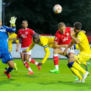 Bristol City vs Leeds United: Intense Battle – Wagstaff's Header Thwarted by Bamba and Bellusci Bristol City vs Leeds United: Intense Battle – Wagstaff's Header Thwarted by Bamba and Bellusci