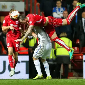 Bristol City vs Leeds United: Wilbraham and Flint Battle for Heading Supremacy Bristol City vs Leeds United: Wilbraham and Flint Battle for Heading Supremacy