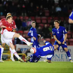 Season 09-10 Framed Print Collection: Bristol City V Leicester City