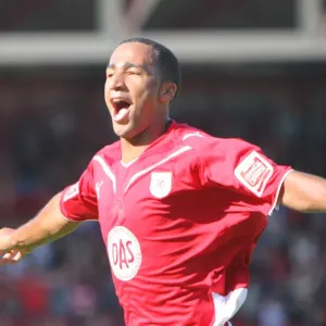 Bristol City vs Middlesbrough: A Football Rivalry Unfolds - 09-10 Season Showdown Bristol City vs Middlesbrough: A Football Rivalry Unfolds - 09-10 Season Showdown