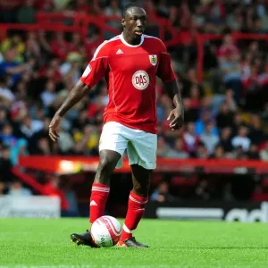 Confrontation de football entre Bristol City et Millwall : Une affaire de football, saison 2010/2011 Confrontation de football entre Bristol City et Millwall : Une affaire de football, saison 2010/2011