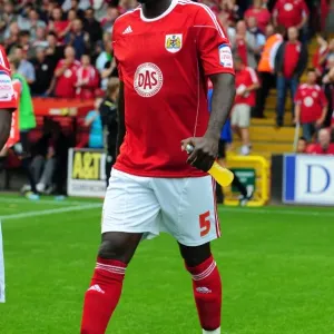 Bristol City vs Millwall: A Football Showdown - Season 10-11