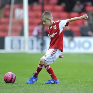 Bristol City vs MK Dons: Football Rivalry at Ashton Gate (January 2014)