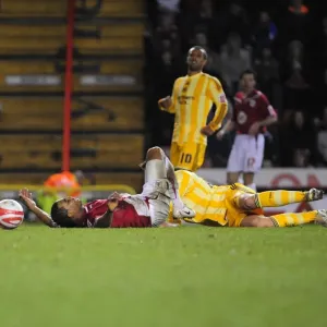 Bristol City vs Newcastle United: Marvin Elliott Fouls by Danny Guthrie - Championship Match (2010) Bristol City vs Newcastle United: Marvin Elliott Fouls by Danny Guthrie - Championship Match (2010)