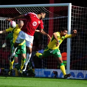 Bristol City vs Norwich City Print: Season 10-11 Match Programme