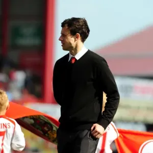 Bristol City vs. Nottingham Forest: 2010-11 Rivalry - Intense Season of Football Competition