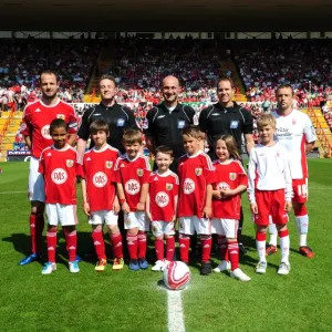 Bristol City vs Nottingham Forest: Football Rivalry - Season 10-11