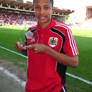 Bristol City vs Nottingham Forest: Football Rivalry - Season 10-11