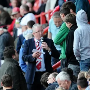 Bristol City vs Oldham Athletic: A Football Rivalry in Sky Bet League One at Ashton Gate - November 2014