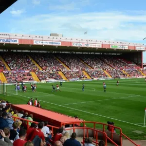Bristol City vs Portsmouth: A Football Rivalry - Season 11-12