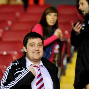 Bristol City vs Portsmouth: A Football Showdown - Season 10-11