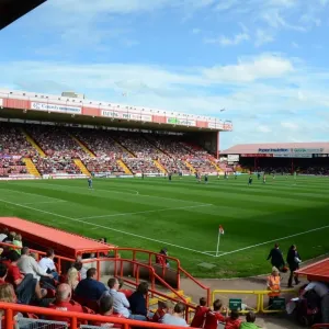 Bristol City vs Portsmouth: A Football Showdown - Season 11-12