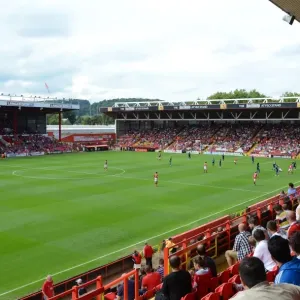 Bristol City vs Portsmouth: A Football Showdown - Season 11-12