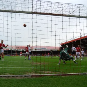 Bristol City vs Preston North End: A Football Rivalry - Season 07-08