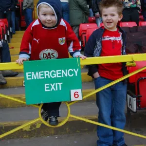 Bristol City vs Preston North End: A Football Rivalry - Season 08-09 Bristol City vs Preston North End: A Football Rivalry - Season 08-09