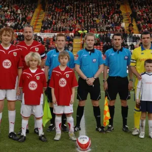 Ciudad de Bristol vs Preston Norte del Ende: Una rivalidad en el fútbol - Temporada 09-10 Ciudad de Bristol vs Preston Norte del Ende: Una rivalidad en el fútbol - Temporada 09-10