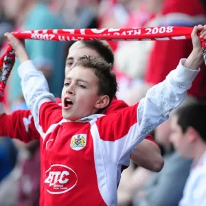 Bristol City vs. QPR: A Football Rivalry - The Battle on the Field (Season 08-09)
