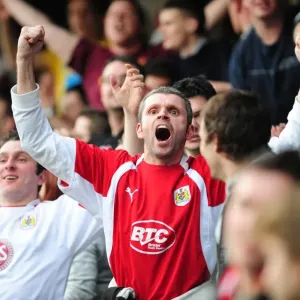 Bristol City vs. QPR: A Football Rivalry - The Battle on the Field (Season 08-09)