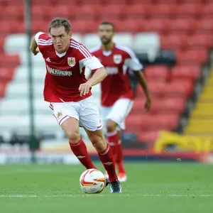 Bristol City vs Reading: Neil Kilkenny in Action