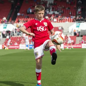 Bristol City vs Reading: Sky Bet Championship Clash at Ashton Gate Stadium (September 19, 2015)