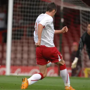 Bristol City vs. Royal Antwerp: A Football Rivalry - Season 08-09