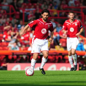 Bristol City vs Scunthorpe United: A Football Rivalry - Season 09-10