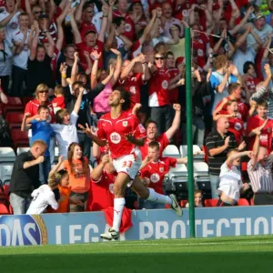 Bristol City vs Scunthorpe United: A Football Rivalry - Season 09-10