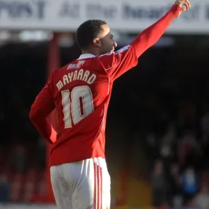 Bristol City vs Scunthorpe United: A Football Rivalry - Season 10-11