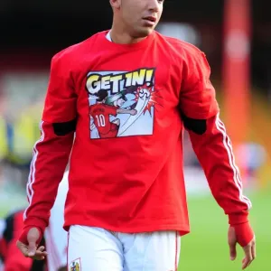 Bristol City vs Scunthorpe United: A Football Rivalry - Season 10-11
