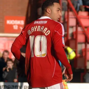 Bristol City vs Scunthorpe United: A Football Showdown - Season 10-11