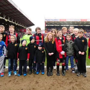 Bristol City vs Sheffield Wednesday Flag Bearers Clash, Npower Championship (April 2013)