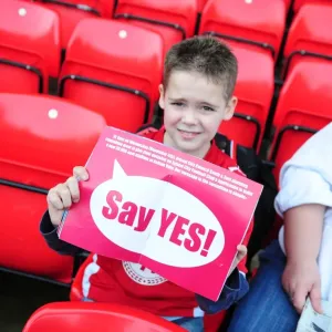 Bristol City vs Sheffield Wednesday: A Thrilling Football Showdown (Season 09-10)