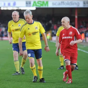 Season 13-14 Photographic Print Collection: Bristol City v Swindon Town