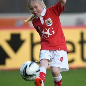 Bristol City vs Swindon Town: Exciting Showdown at Ashton Gate Stadium - 8 April 2015 (Sky Bet League One) Bristol City vs Swindon Town: Exciting Showdown at Ashton Gate Stadium - 8 April 2015 (Sky Bet League One)