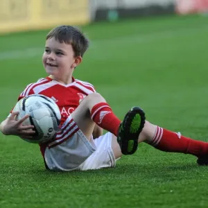 Bristol City vs Swindon Town Showdown: A Football Rivalry at Ashton Gate - 8 April 2015 Bristol City vs Swindon Town Showdown: A Football Rivalry at Ashton Gate - 8 April 2015