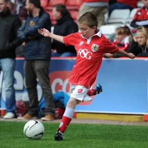 Bristol City vs Walsall: Igniting the Football Rivalry at Ashton Gate, May 2015