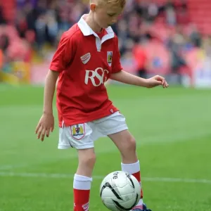 Bristol City vs Walsall: Showdown at Ashton Gate (May 3, 2015)