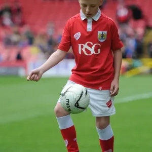 Bristol City vs Walsall: Sky Bet League One Showdown at Ashton Gate, May 2015