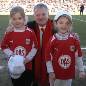 Bristol City vs. West Bromwich Albion: A Football Rivalry - Season 09-10