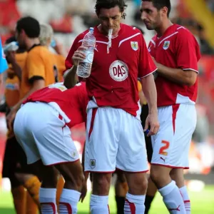 Bristol City vs. Wolverhampton Wanderers: 09-10 Pre-Season Friendly - A Glimpse into the First Team's Training